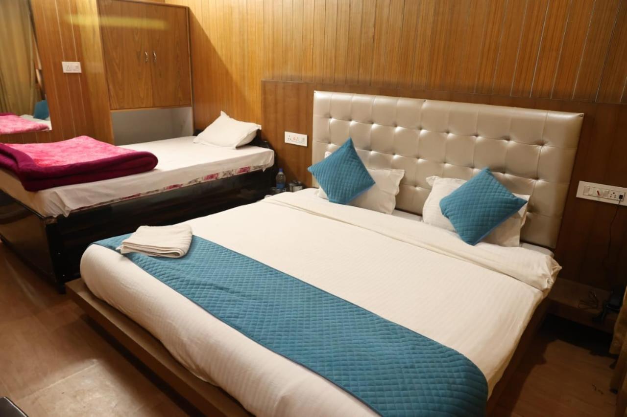 Sleeping Beauty Hotel Moutain View Property Joshīmath Buitenkant foto